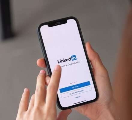 How To Build An Effective Linkedin Account For Marketing And Seo Success